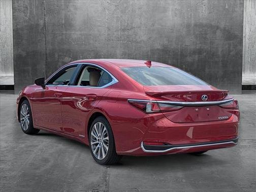 2021 Lexus ES 300h Base