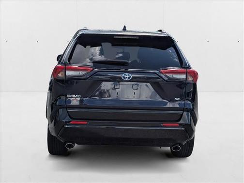 2024 Toyota RAV4 Prime SE