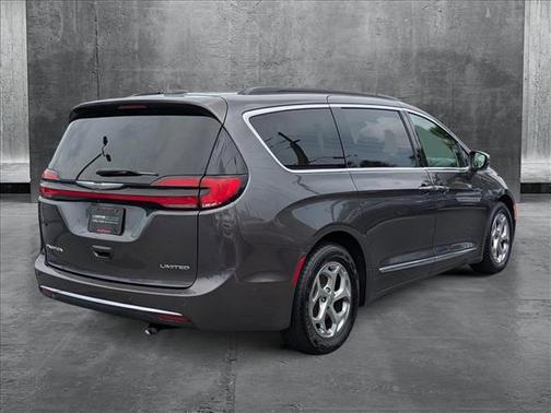 2022 Chrysler Pacifica Limited