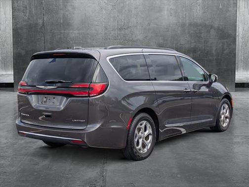 2022 Chrysler Pacifica Limited