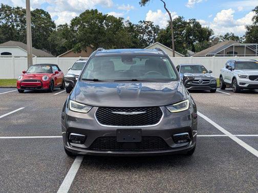 2022 Chrysler Pacifica Limited