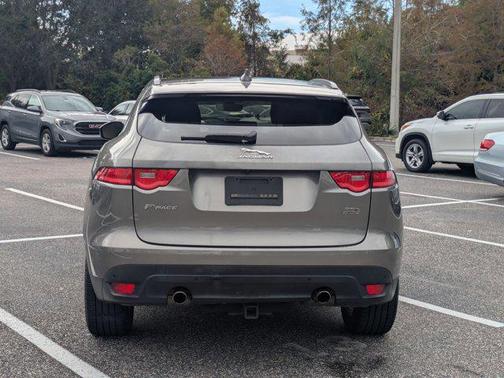 2019 Jaguar F-PACE 25t Premium