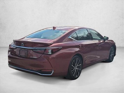 2025 Lexus ES 300h Base