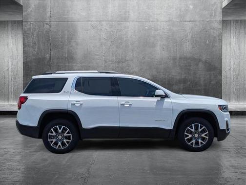 2023 GMC Acadia FWD SLT