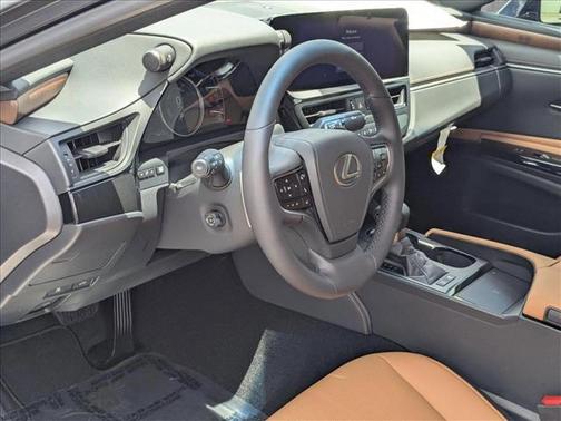 2025 Lexus ES 300h Base
