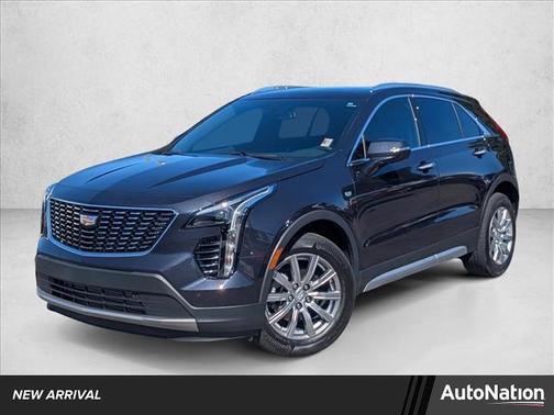 2023 Cadillac XT4 Premium Luxury