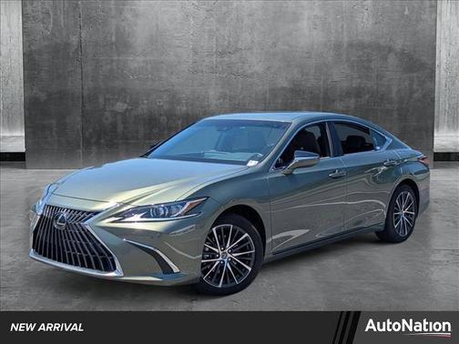 2024 Lexus ES 300h Base