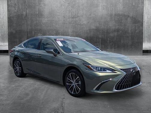 2024 Lexus ES 300h Base