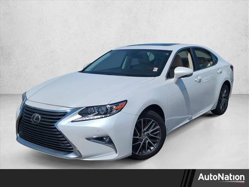 Eminent White Pearl 2018 Lexus ES 350 Base
