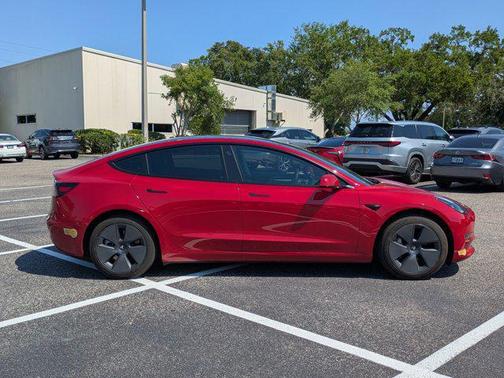 2022 Tesla Model 3 Long Range