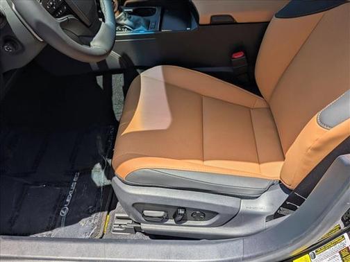 2025 Lexus ES 350 Base