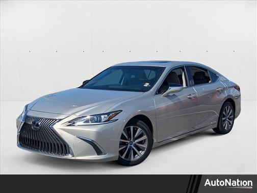 2020 Lexus ES 300h Base