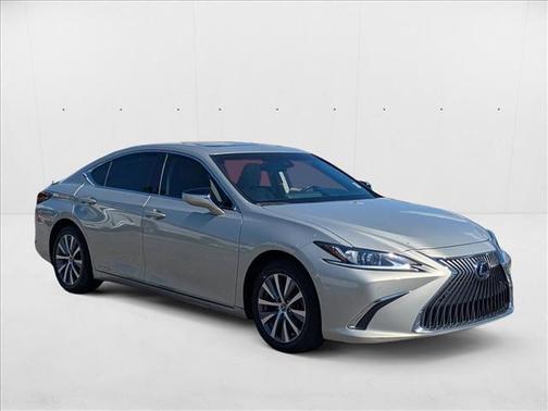 2020 Lexus ES 300h Base