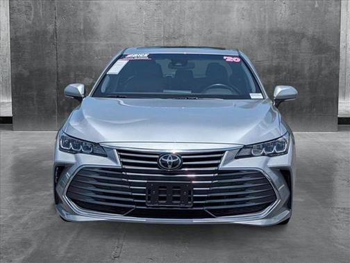 2020 Toyota Avalon XLE