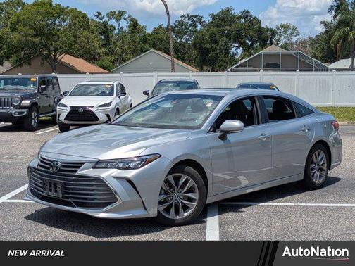 2020 Toyota Avalon XLE