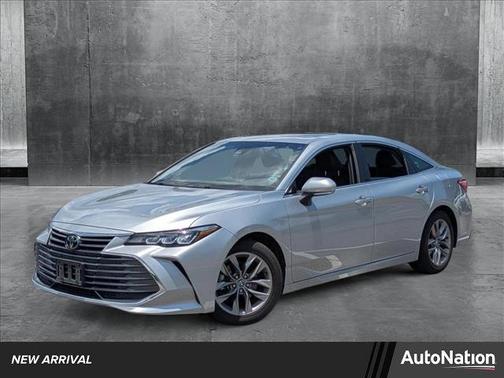 2020 Toyota Avalon XLE