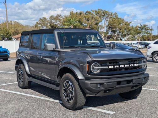 2023 Ford Bronco Outer Banks