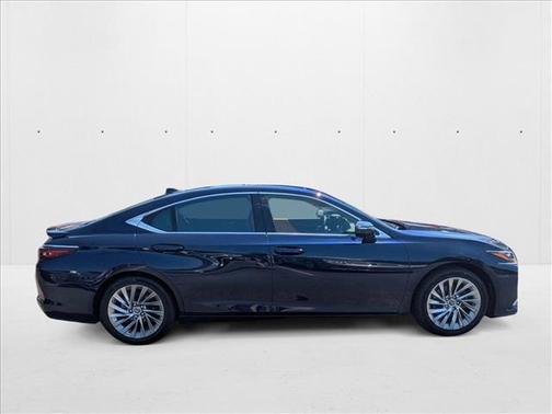2022 Lexus ES 350 Ultra Luxury