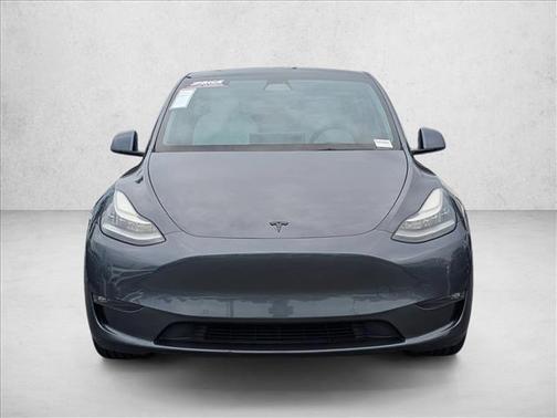 Silver/Gray 2021 Tesla Model Y Long Range Dual Motor All-Wheel Drive
