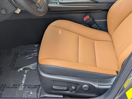 2025 Lexus IS 300 Base