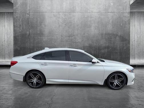 2022 Honda Accord Touring 2.0T