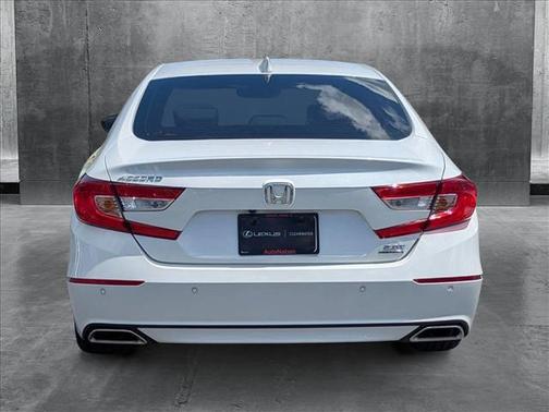 2022 Honda Accord Touring 2.0T