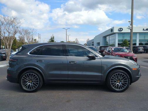 2020 Porsche Cayenne S