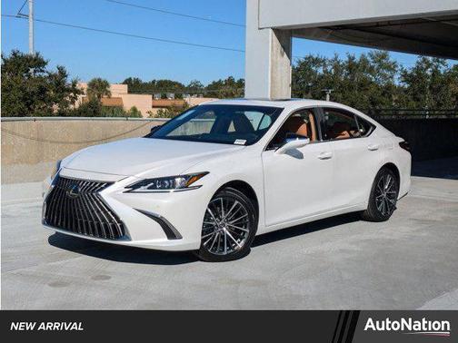 2025 Lexus ES 350 Base