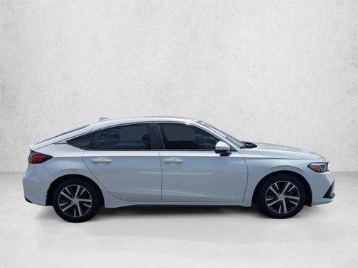 Platinum White Pearl 2022 Honda Civic LX