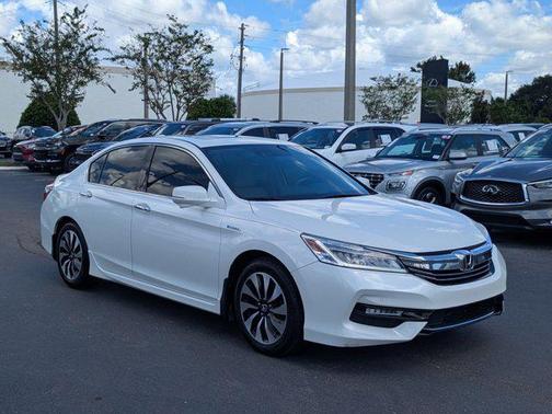 2017 Honda Accord Hybrid Touring
