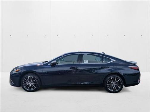 2025 Lexus ES 300h Base