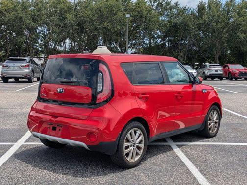 2019 Kia Soul +