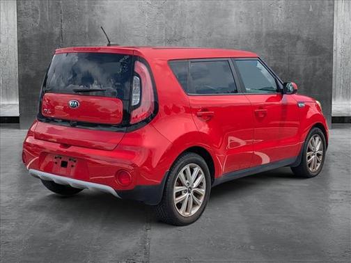 2019 Kia Soul +