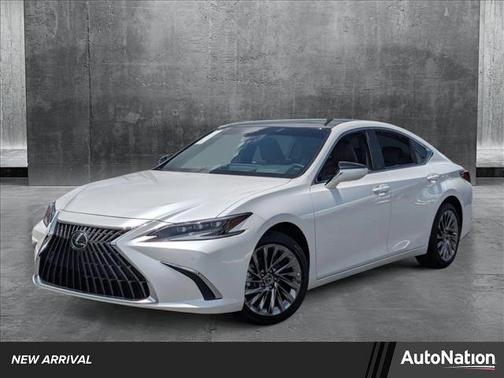2025 Lexus ES 350 Ultra Luxury