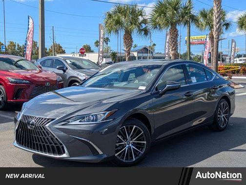 2025 Lexus ES 350 Base