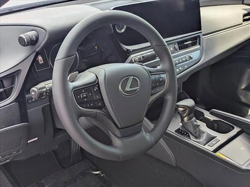 2025 Lexus ES 350 Base