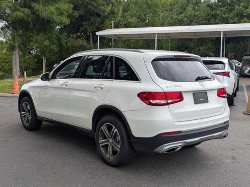 2016 Mercedes-Benz GLC 300 Base
