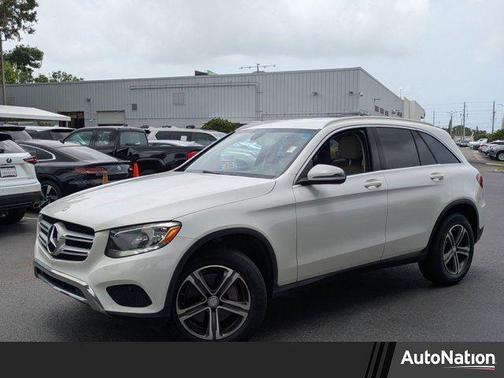 2016 Mercedes-Benz GLC 300 Base