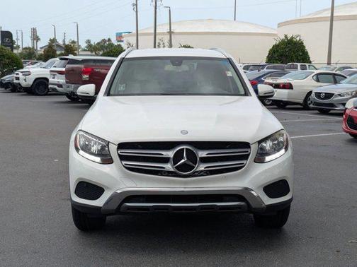 2016 Mercedes-Benz GLC 300 Base