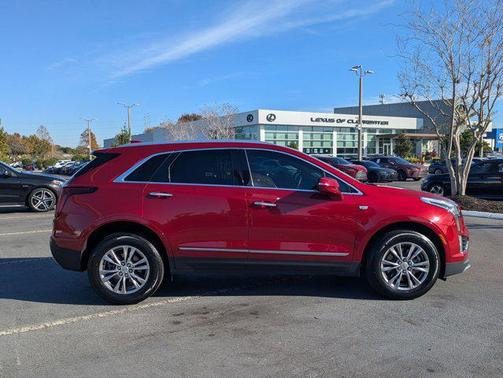 2022 Cadillac XT5 Premium Luxury