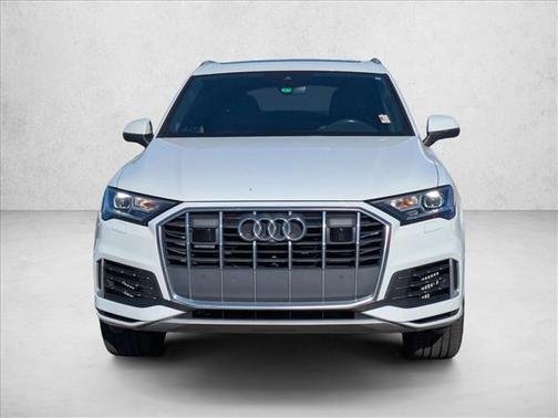 2021 Audi Q7 55 Premium Plus