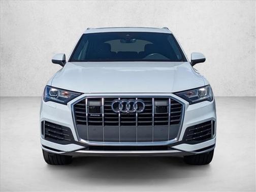2021 Audi Q7 55 Premium Plus