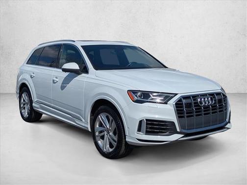 2021 Audi Q7 55 Premium Plus