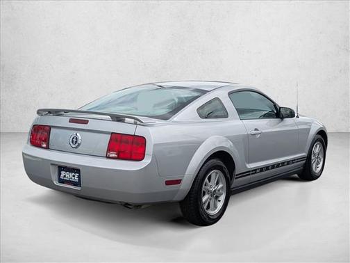 2006 Ford Mustang Base