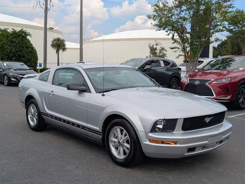 2006 Ford Mustang Base