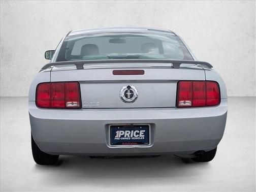 2006 Ford Mustang Base