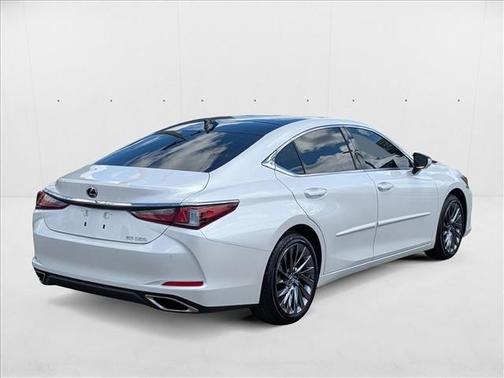 2025 Lexus ES 350 Ultra Luxury