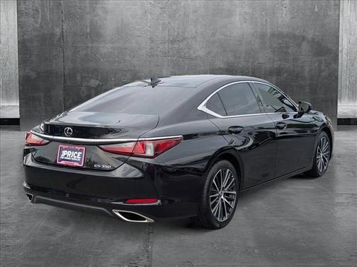 2022 Lexus ES 350 Base