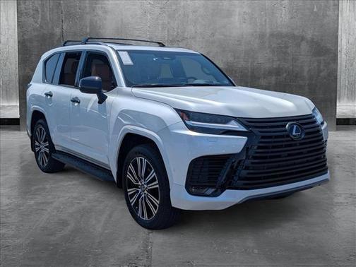 2025 Lexus LX 700h Luxury