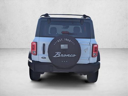 2021 Ford Bronco Base